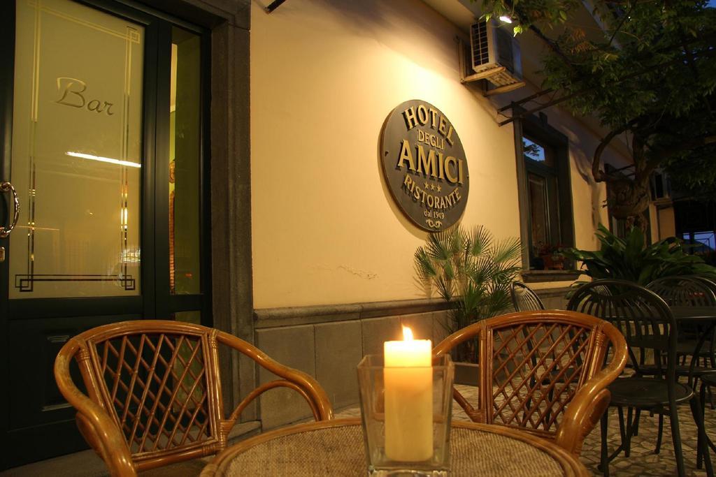 Hotel Degli Amici Πομπηία Εξωτερικό φωτογραφία