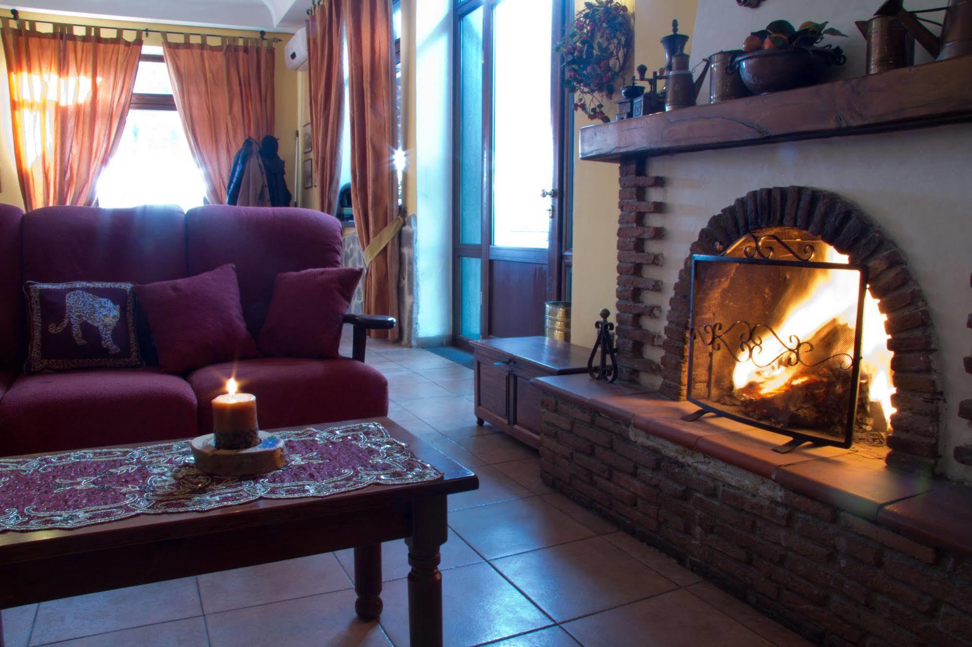 Hotel Degli Amici Πομπηία Εξωτερικό φωτογραφία
